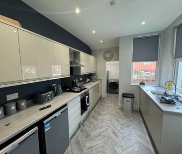 1 bedroom in a house share to rent - Photo 5