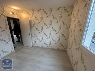 Location Appartement 3 pièces 49m² LE PETIT QUEVILLY 76140 - Photo 2