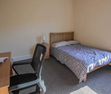 27 Farrar Street - Photo 3