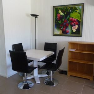 Sippy Downs - Photo 2