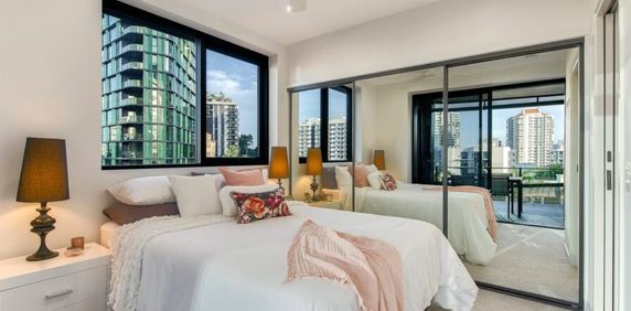 "Stunning Apartment for Rent in Picturesque Kangaroo Point - Luxury Living at Its Finest!" - Photo 2