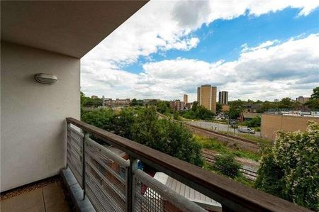 Cottrill Gardens, Dalston, E8 - Photo 4