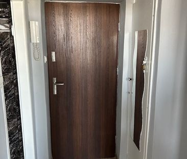 Kawalerka w centrum miasta z widokiem na panoramę - Photo 3