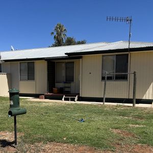 12 Belah Street - Photo 3