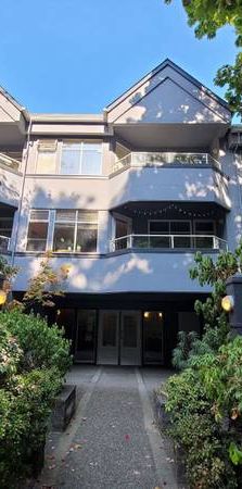 CHARMING 1 BEDROOM SUITE AVAILABLE OCT 1ST AT LAUREL PLACE IN VANCOUVE - Photo 1