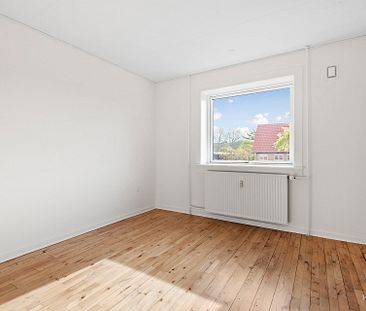 2-værelses Lejlighed på 62 m² i Esbjerg - Foto 2