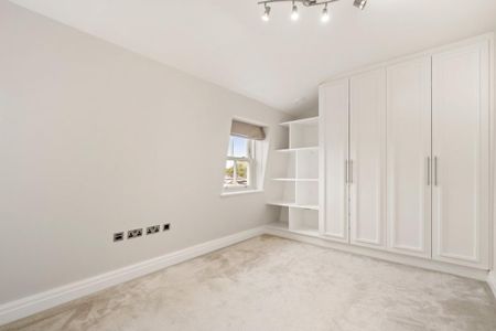 5 bedroom end of terrace house to rent - Photo 5