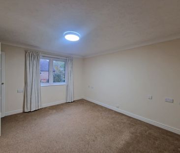 1 bed Apartment for Rent - Photo 4