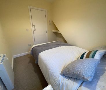 Room in a Shared House, Hagley Road, B17 - Photo 3