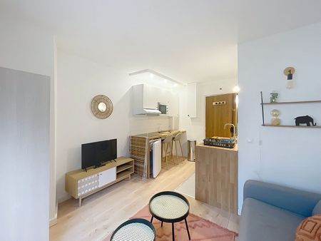 Location Appartement 1 pièce 15m² - Photo 2