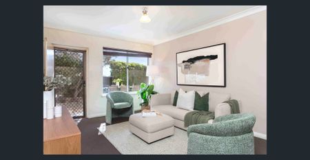 SPACIOUS 2 BEDROOM UNIT IN PRIME LIFESTYLE LOCATION - Photo 3