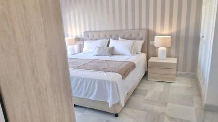 Luxury Apartment for rent in Benahavís, Andalusia - Photo 3