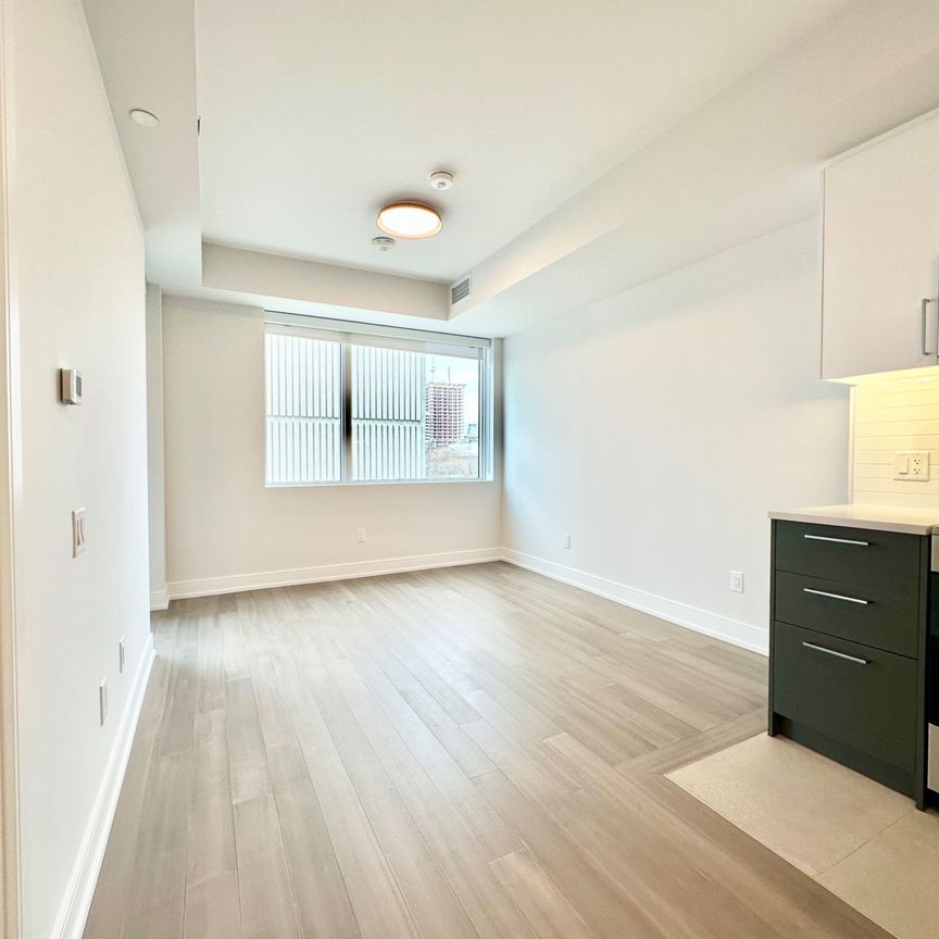 For Lease - 664 Spadina Avenue Unit# 604, Toronto, Ontario - Photo 1