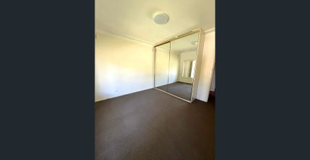 3 Bedroom House - Photo 3