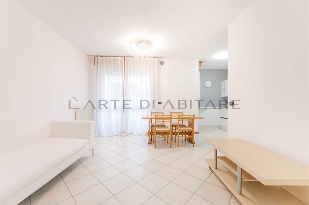 2 camere con terrazza abitabile libero subito - Photo 1