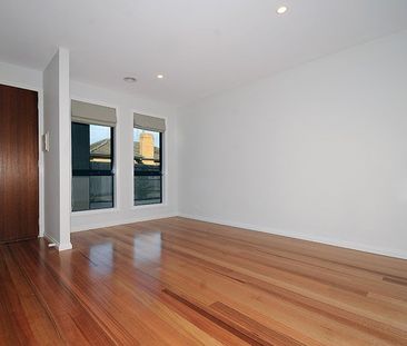 2/6 Fraser Street, Glen Waverley - Photo 5