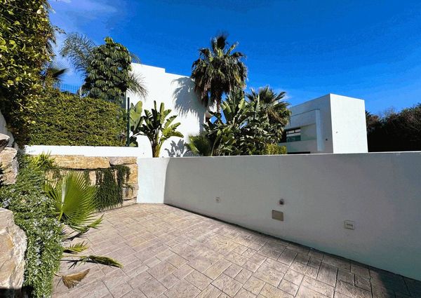 Luxury Villa for rent in Estepona, Spain