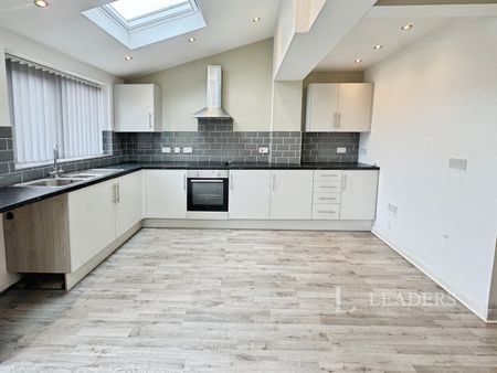 3 bedroom terraced to rent Newfield Road, Coventry, CV1 - Photo 2