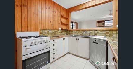 Generous Home - Photo 5