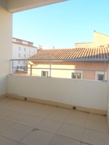 « AVIGNON EM - APPARTEMENT T2 41.55M² AVEC BALCON ET PARKING » - Photo 4