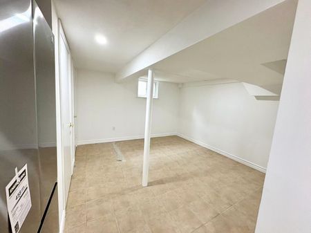 For Lease - Basement 18 Leisure Lane Unit# Basement, Richmond Hill, Ontario - Photo 2