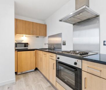 1 bedroom property to rent - Photo 5