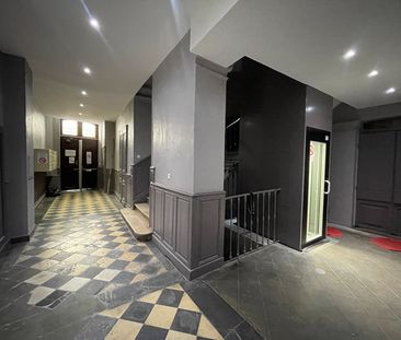 Location appartement 4 pièces, 91.85m², Nîmes - Photo 2