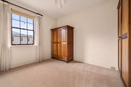 Whitegoods Included - In the City - Photo 3