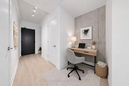 For Lease - 284 King Street Unit# 2708, Toronto, Ontario - Photo 3