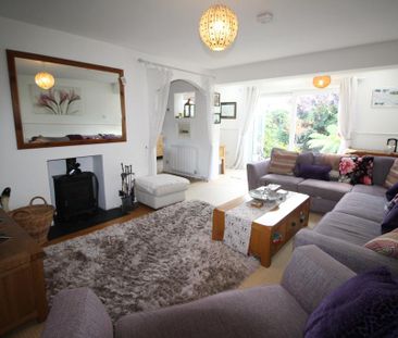 3 bedroom link detached house to rent - Photo 5