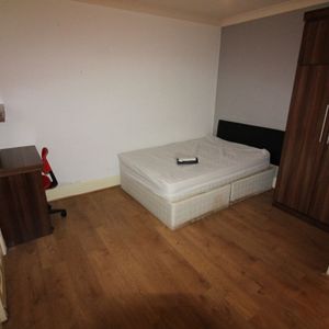 Plungington Road Flat 1, PRESTON, Lancashire PR1 7EP - Photo 2