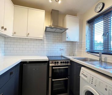 1 bedroom terraced house to rent - Photo 2