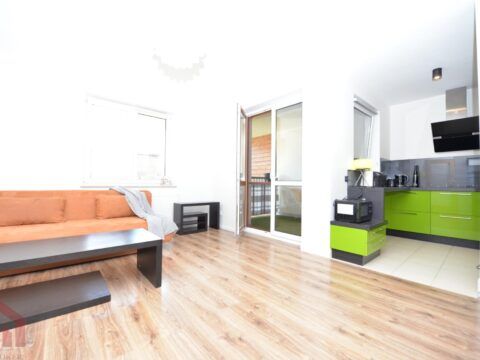 Mieszkanie na wynajem z łatwym dojazdem do centrum - Zdjęcie 1