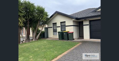 Neat 4 Bedroom Family Home - Photo 4