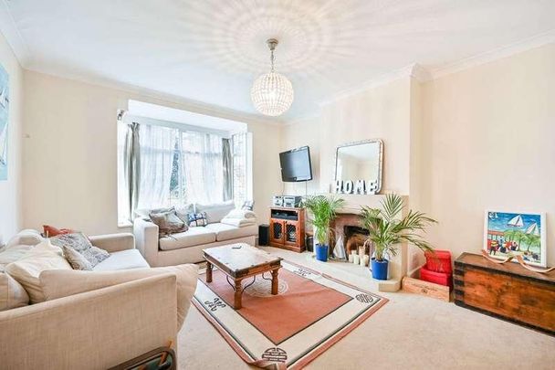 Whitton Road, Twickenham, TW1 - Photo 1