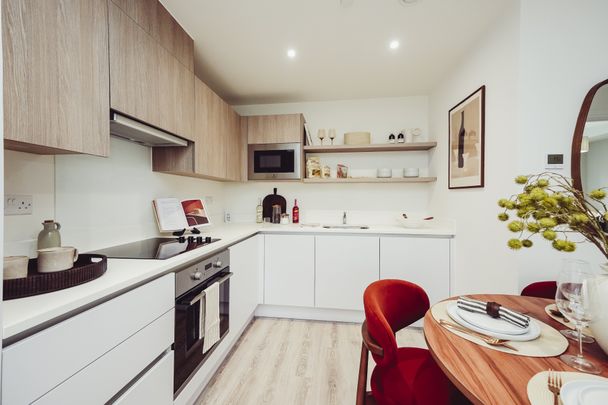 Walton House - Photo 1