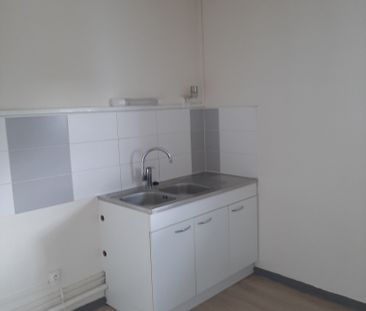 Location - Appartement T3 - 66 m² - Maîche - Photo 2