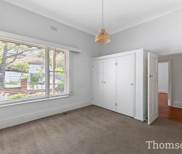 Toorak Lifestyle - Photo 3