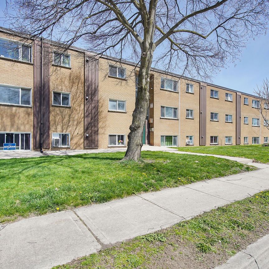 For Lease - 852 Trafalgar Street Unit# 6, London East, Ontario - Photo 1