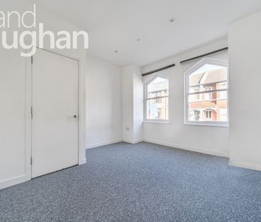 3 bedroom maisonette to rent - Photo 2