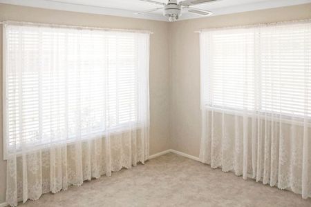 Home For Rent - Photo 3