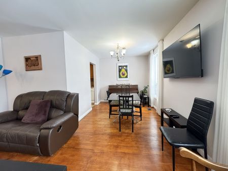 For Lease - 6 Bailey Crescent Unit# #Main Floor, Aurora, Ontario - Photo 3