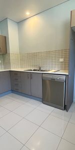 Two bedroom affordable housing apartment - Photo 4