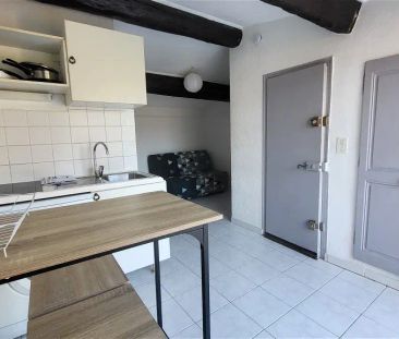 Location appartement 1 pièce - 17m² à Salon de provence (13300) - Photo 1