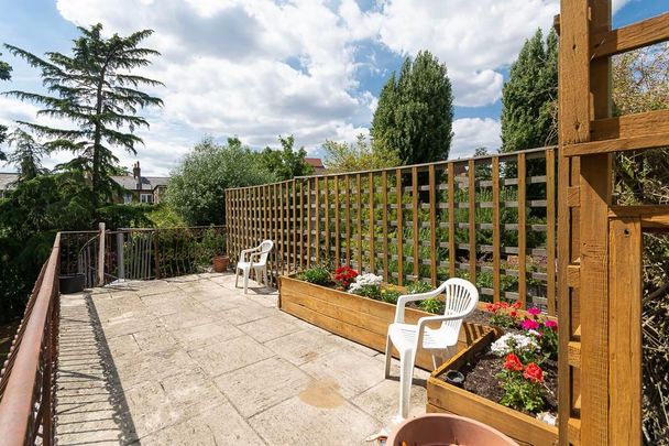 4 bedroom semi-detached house to rent - Photo 1