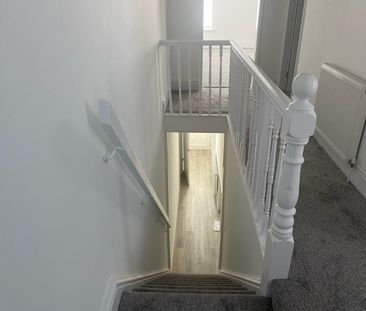 16 LIME STREET - Photo 5