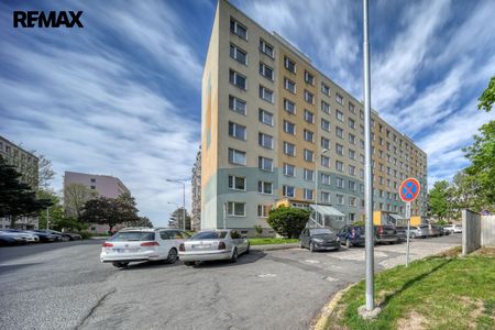 Pronájem bytu 3+1 v osobním vlastnictví 71 m², Kolín - Fotografie 3