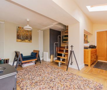 Halifax, Boothtown - Photo 2