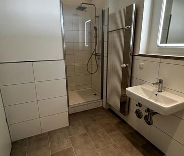 2 - Raum Wohnung, Kleiner Werder, Balkon, Stellplatz, Saniert - Photo 1