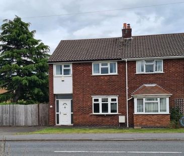 3 bedroom semi-detached house to rent - Photo 2
